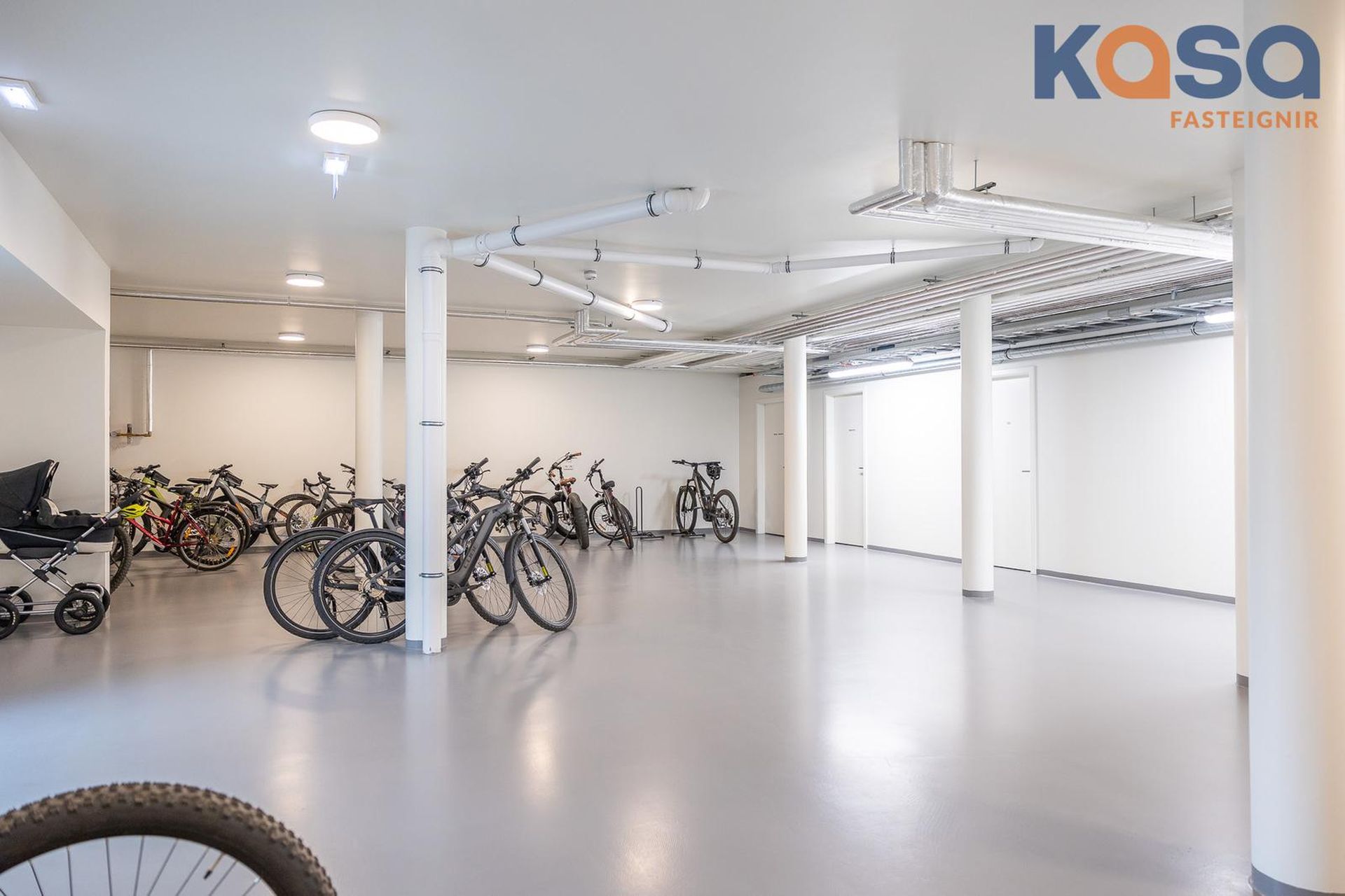 Kjarnagata 55, 600 Akureyri