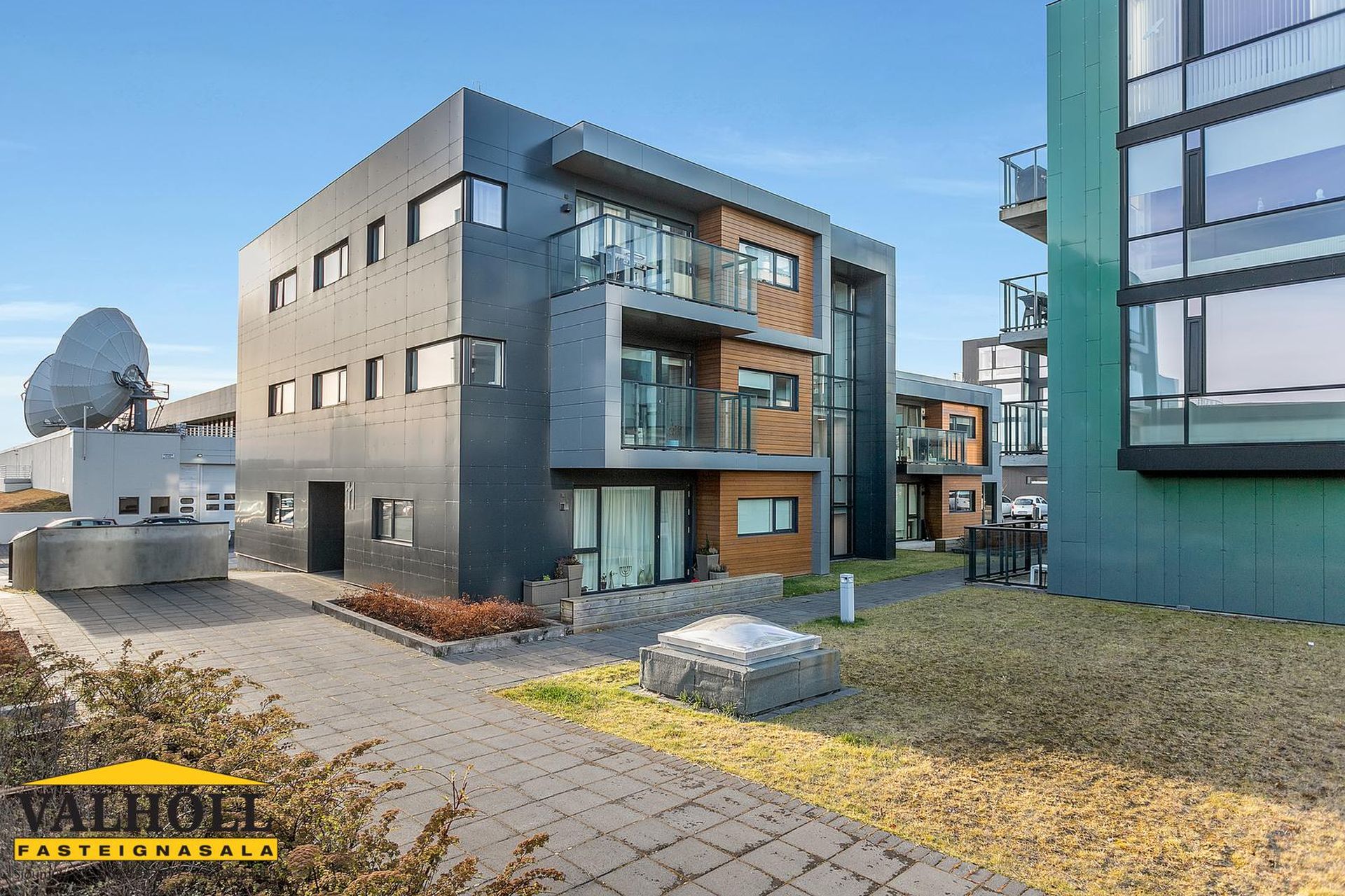 Lágaleiti 11, 103 Reykjavík