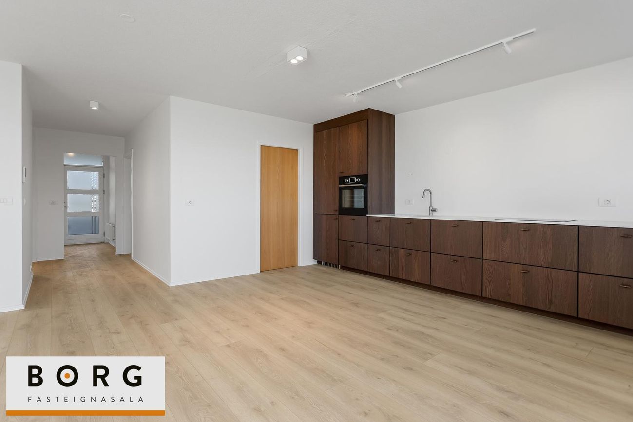 Langamýri 20, 210 Garðabær