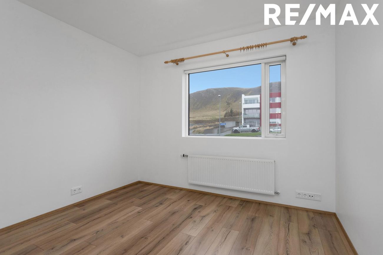 Gerplustræti 16, 270 Mosfellsbær