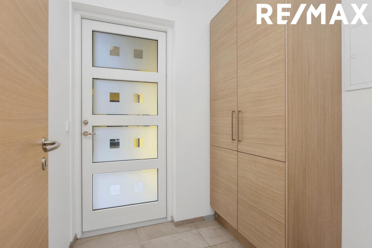 Gerplustræti 16, 270 Mosfellsbær