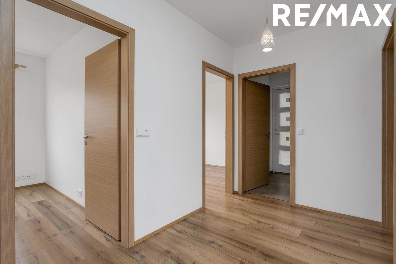 Gerplustræti 16, 270 Mosfellsbær