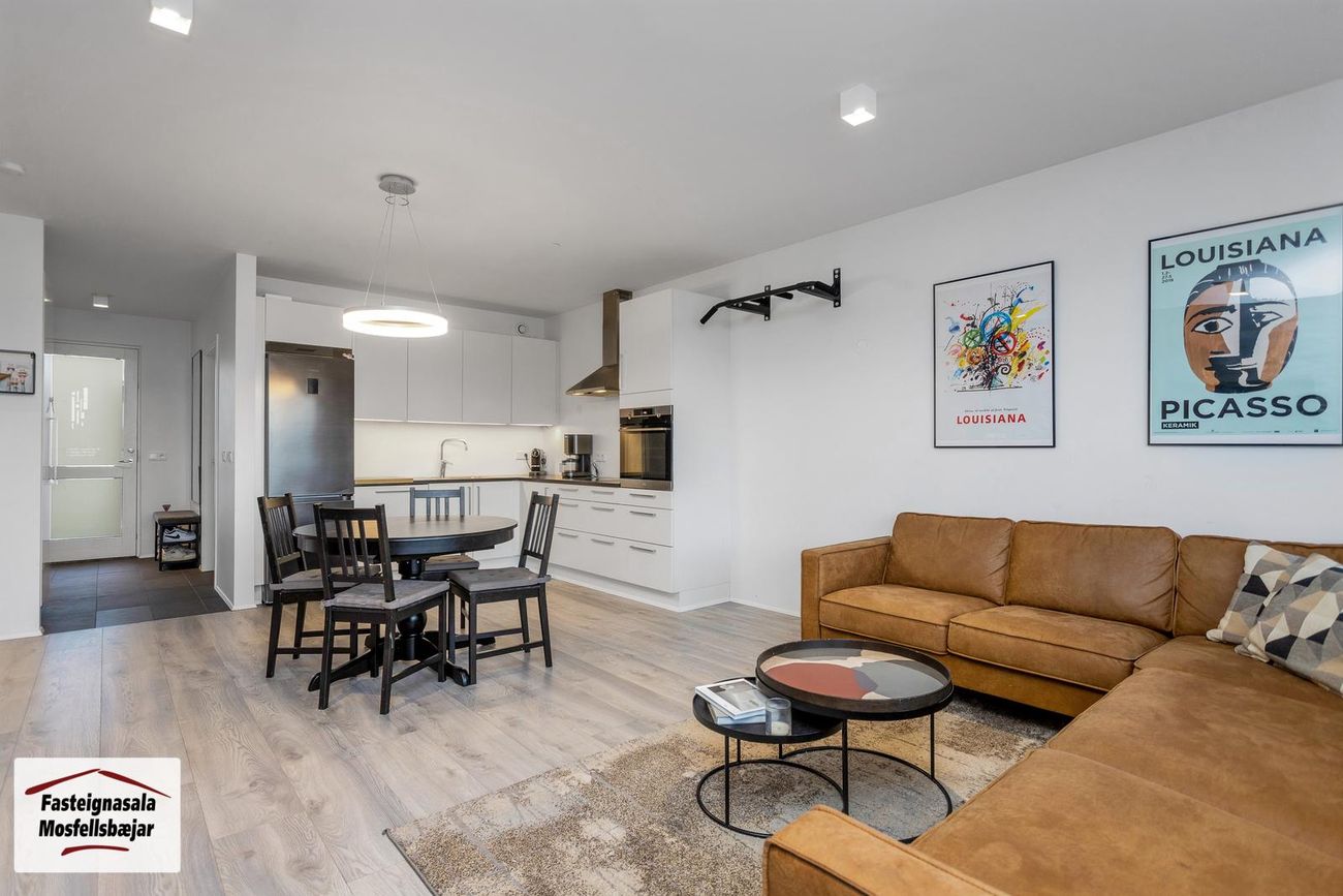 Gerplustræti 8, 270 Mosfellsbær