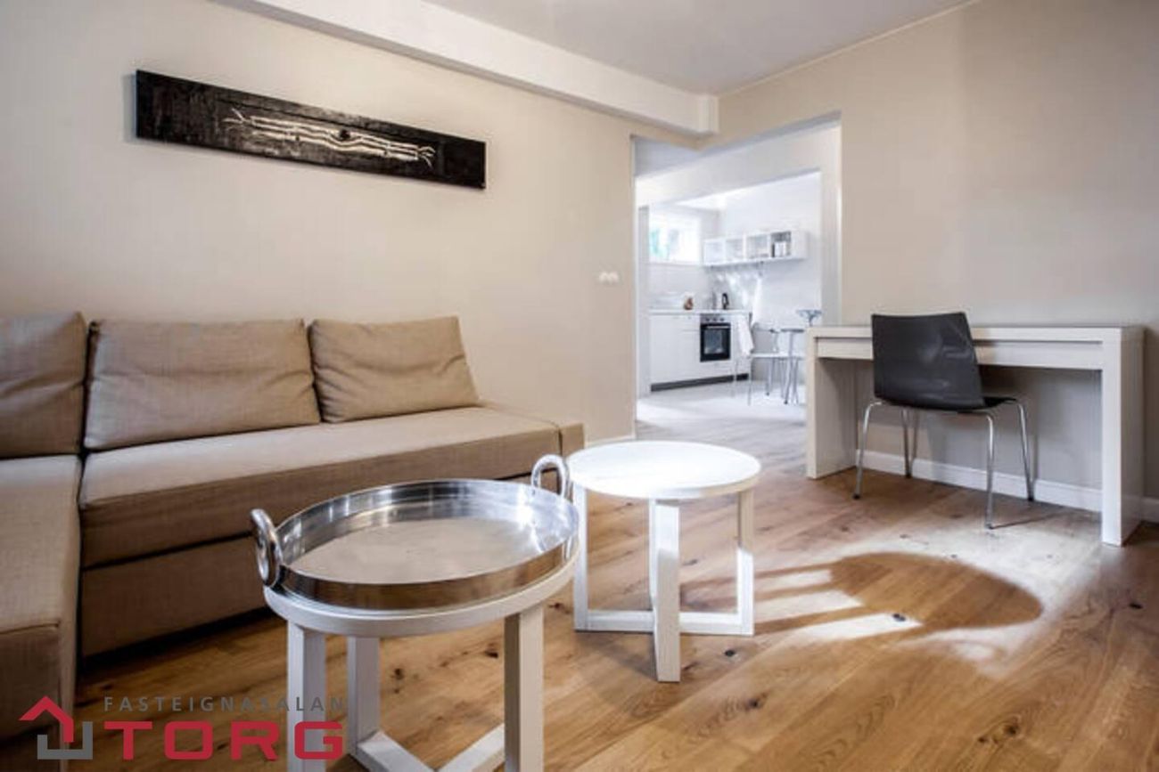 Flókagata 8 - 0101, 105 Reykjavík