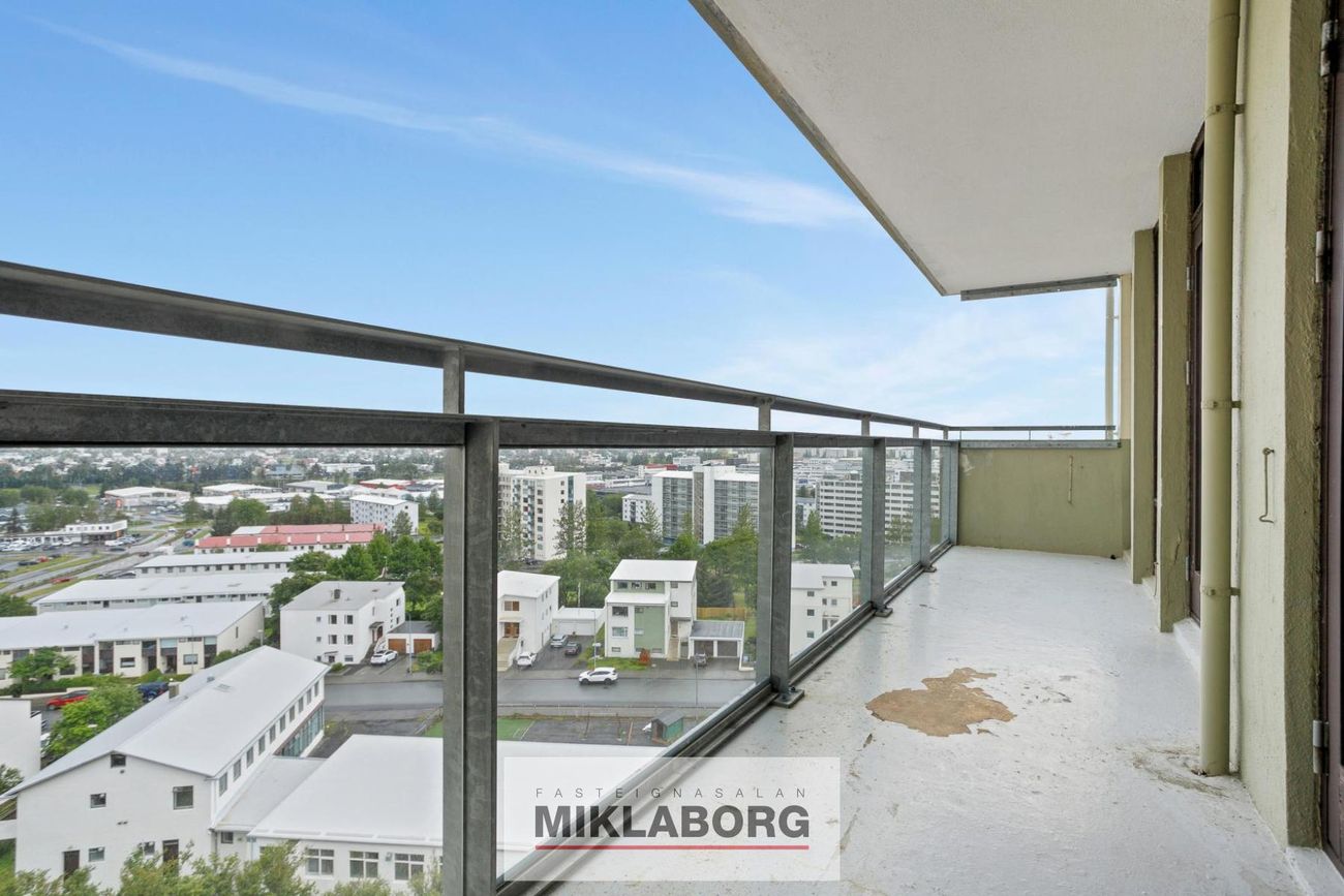 Sólheimar 25, 104 Reykjavík
