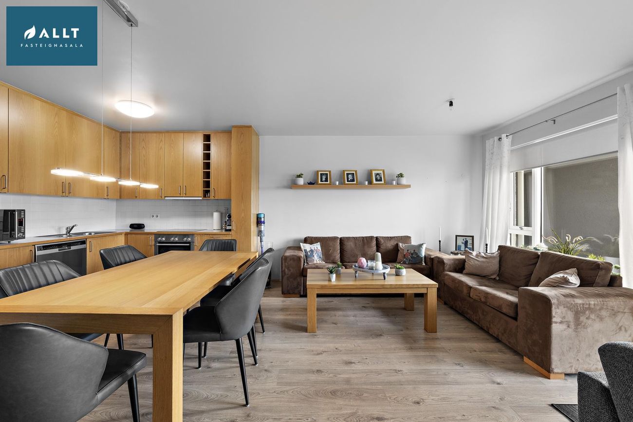Tjarnabraut 8B - 0203, 260 Reykjanesbær