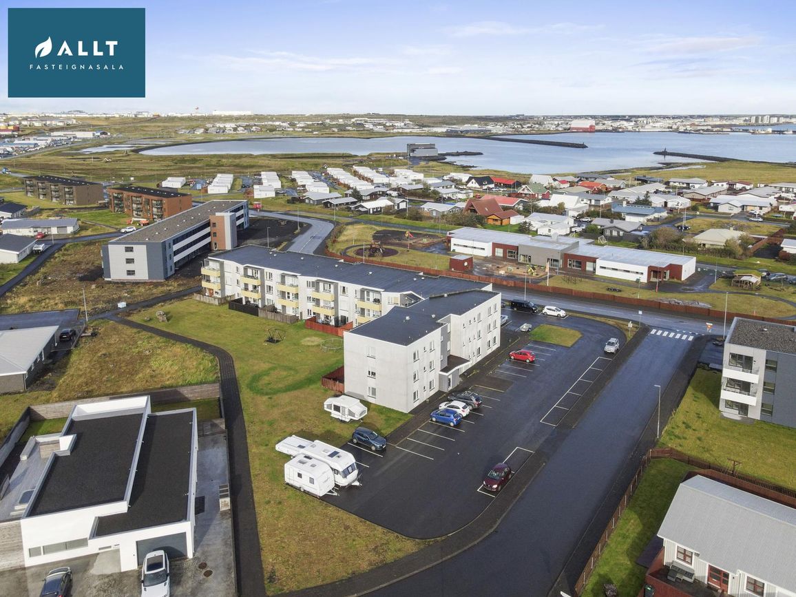 Tjarnabraut 8B - 0203, 260 Reykjanesbær