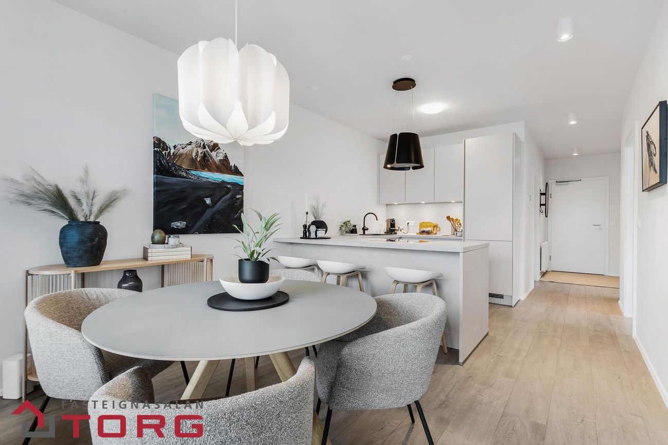 Áshamar 6 - 0302, 221 Hafnarfjörður