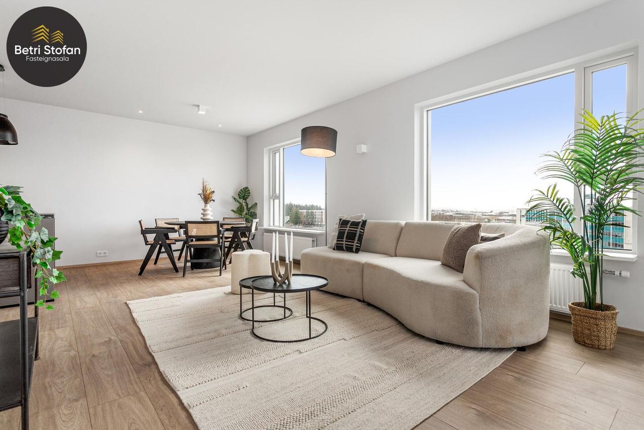 Fálkahlíð 5 - 0326, 102 Reykjavík