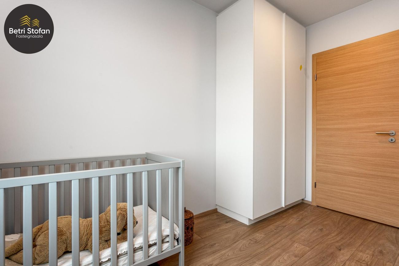 Fálkahlíð 5 - 0326, 102 Reykjavík