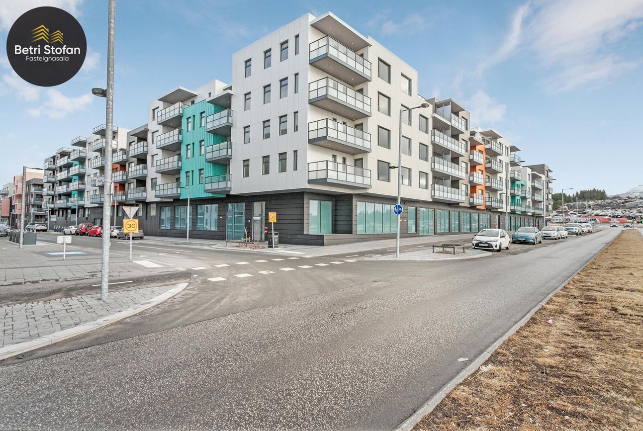 Fálkahlíð 5 - 0326, 102 Reykjavík