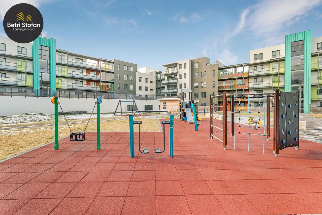 Fálkahlíð 5 - 0326, 102 Reykjavík