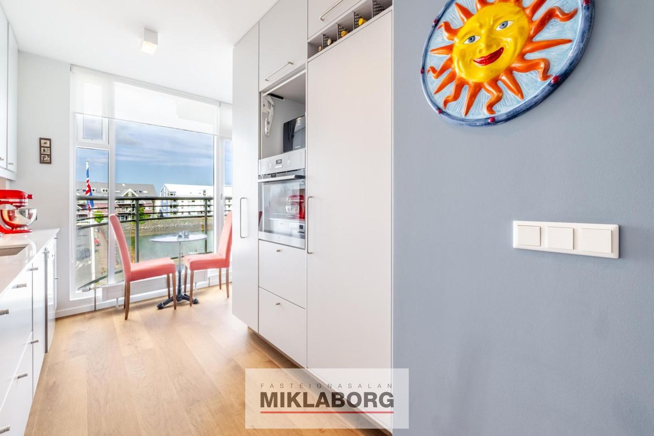 Naustabryggja 54, 110 Reykjavík