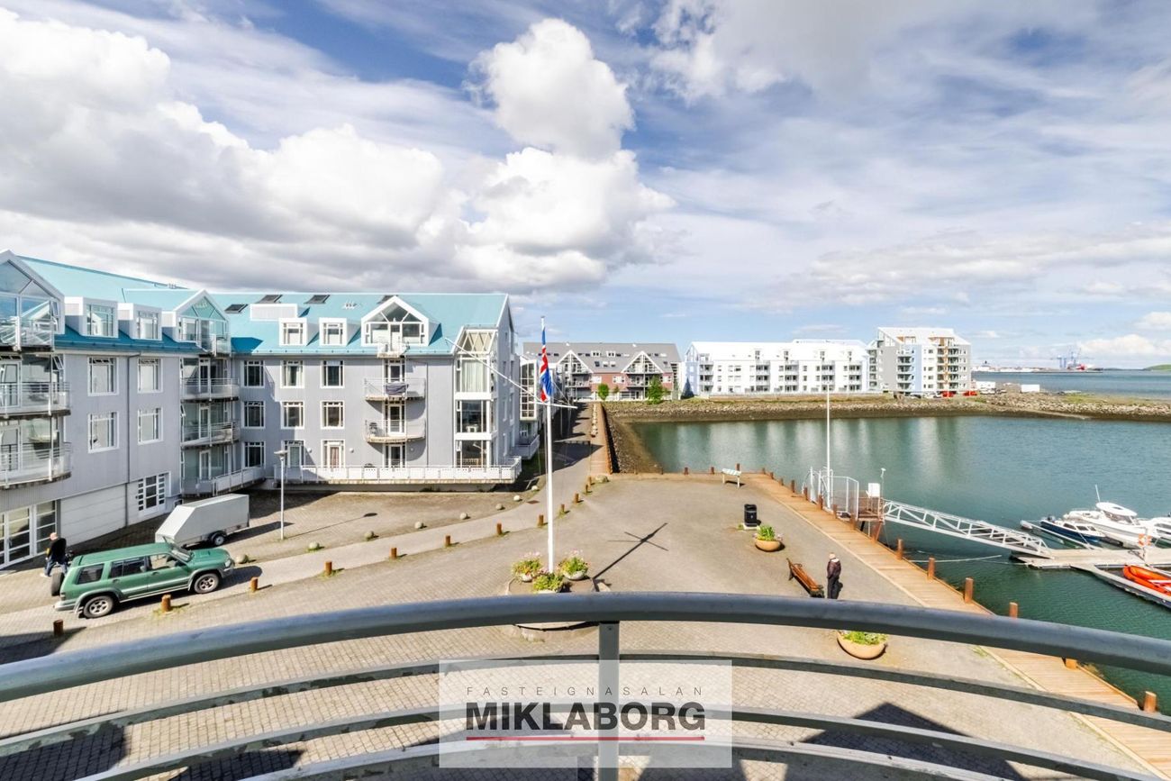 Naustabryggja 54, 110 Reykjavík