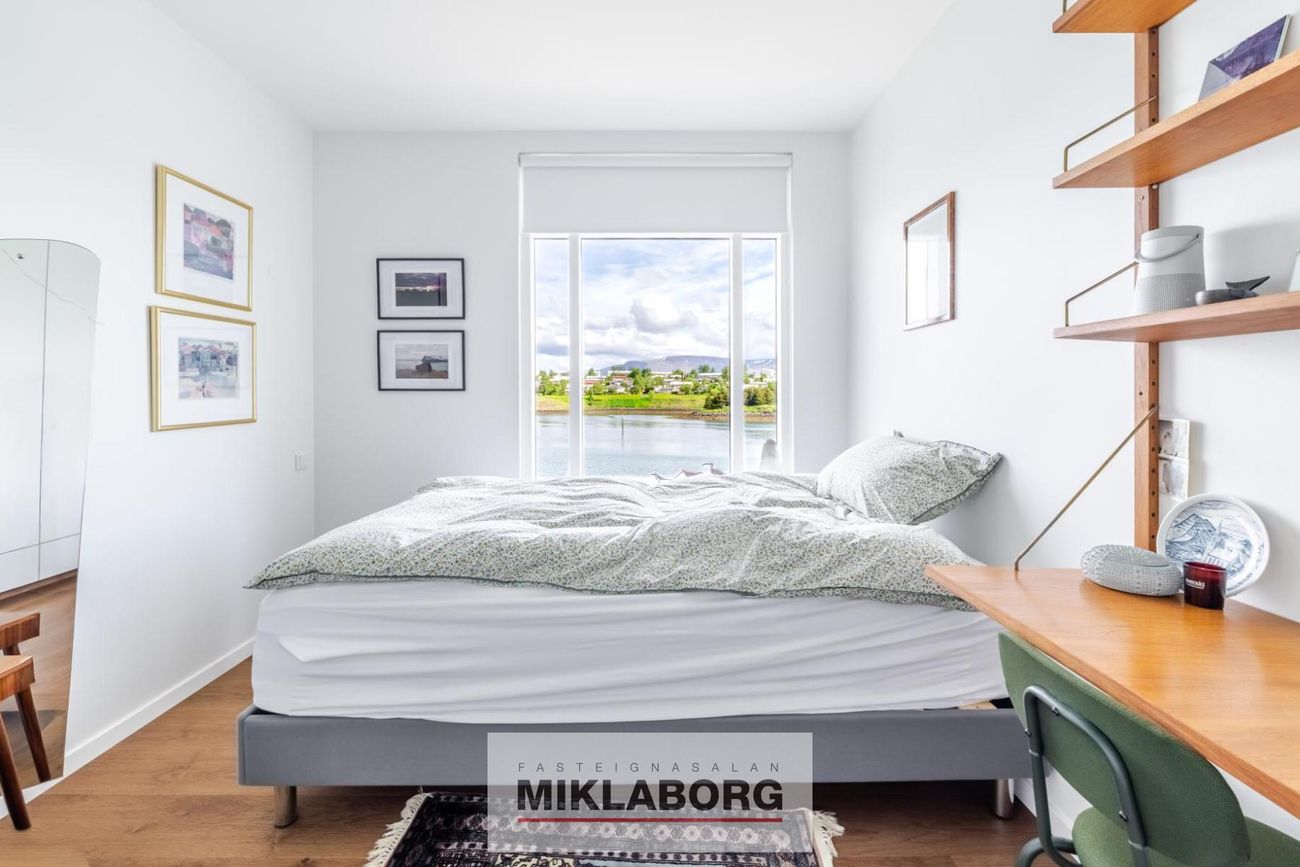 Naustabryggja 54, 110 Reykjavík