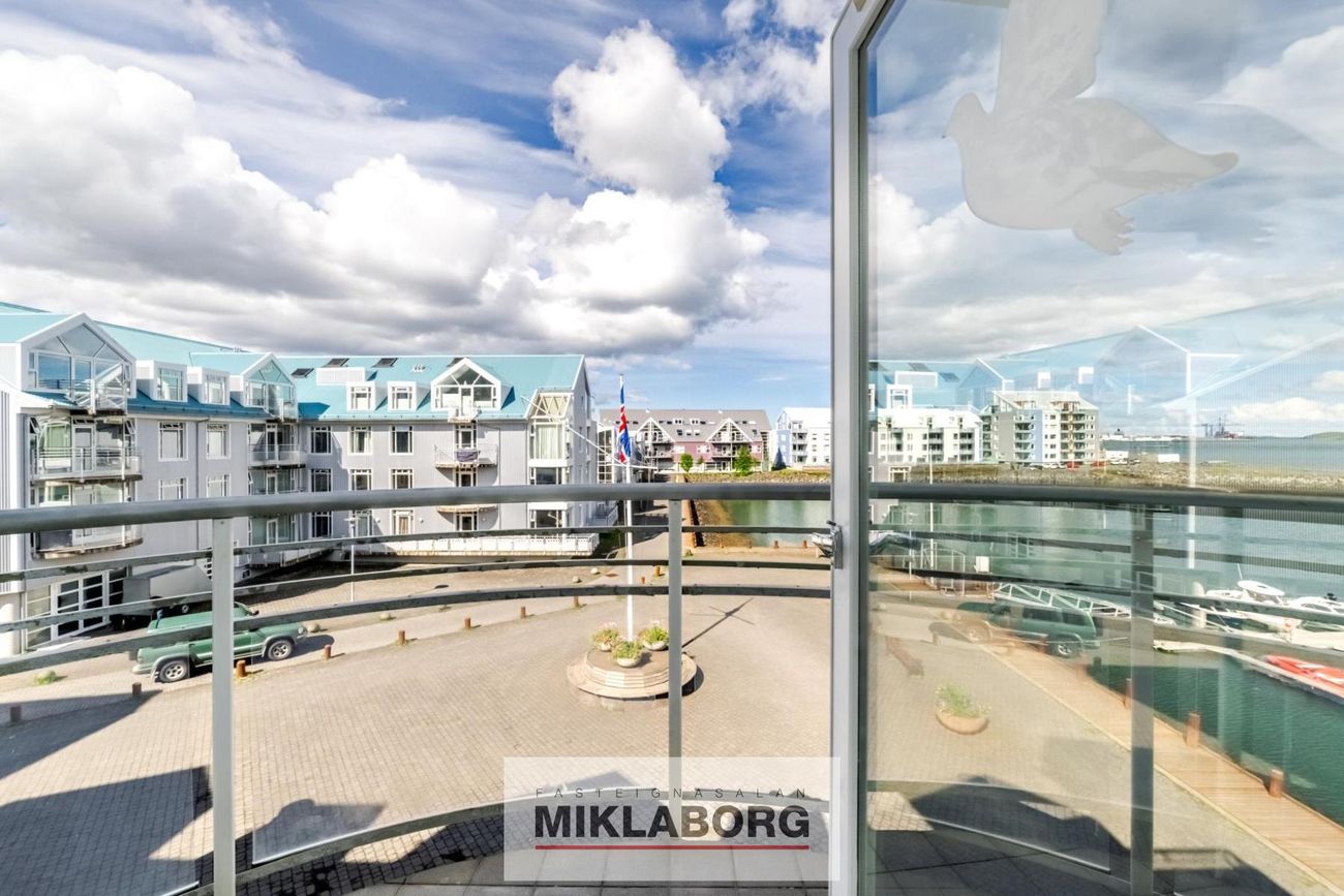 Naustabryggja 54, 110 Reykjavík