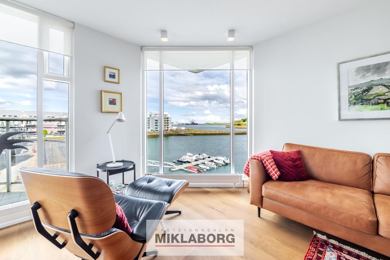 Naustabryggja 54, 110 Reykjavík