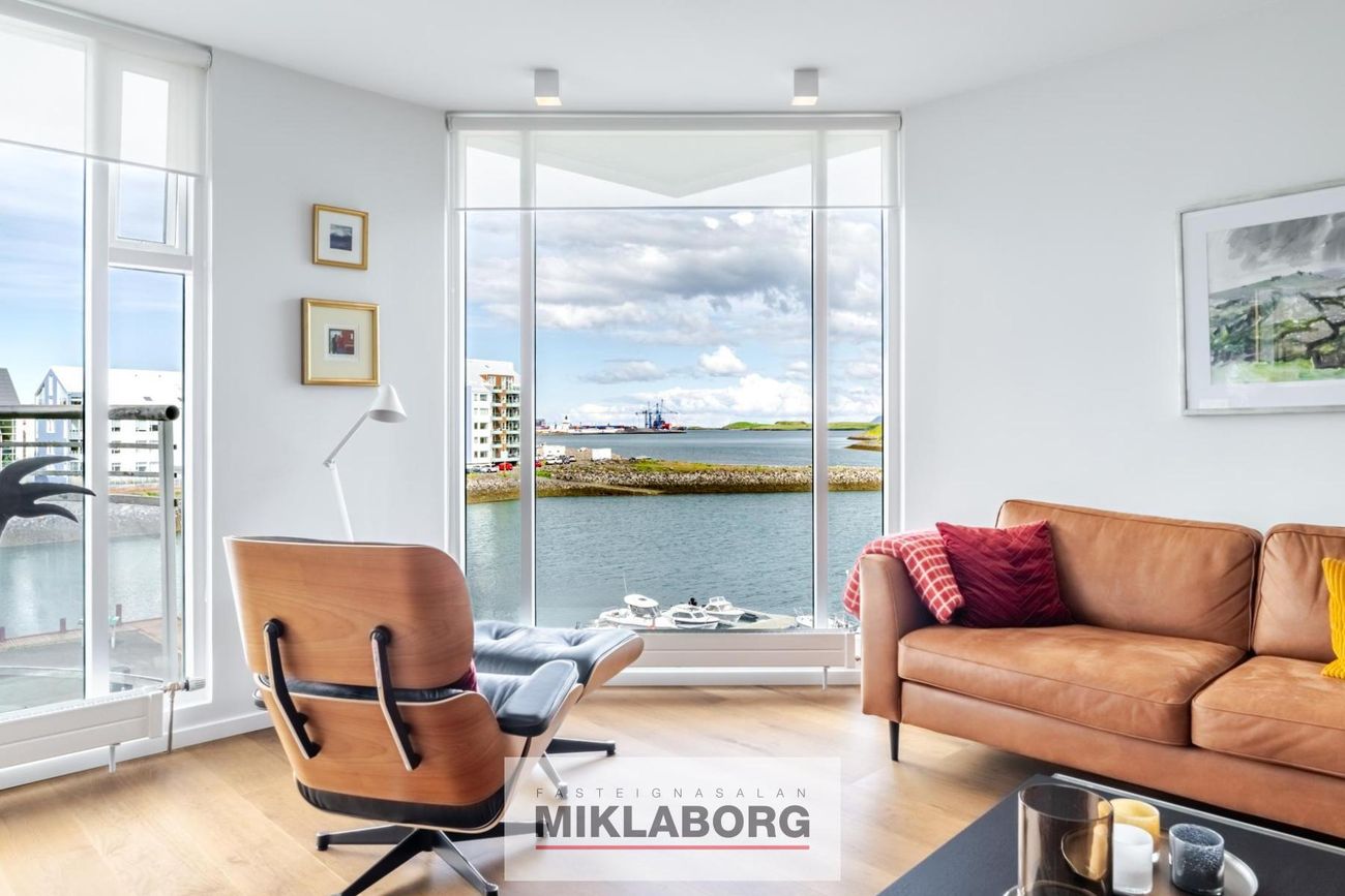 Naustabryggja 54, 110 Reykjavík