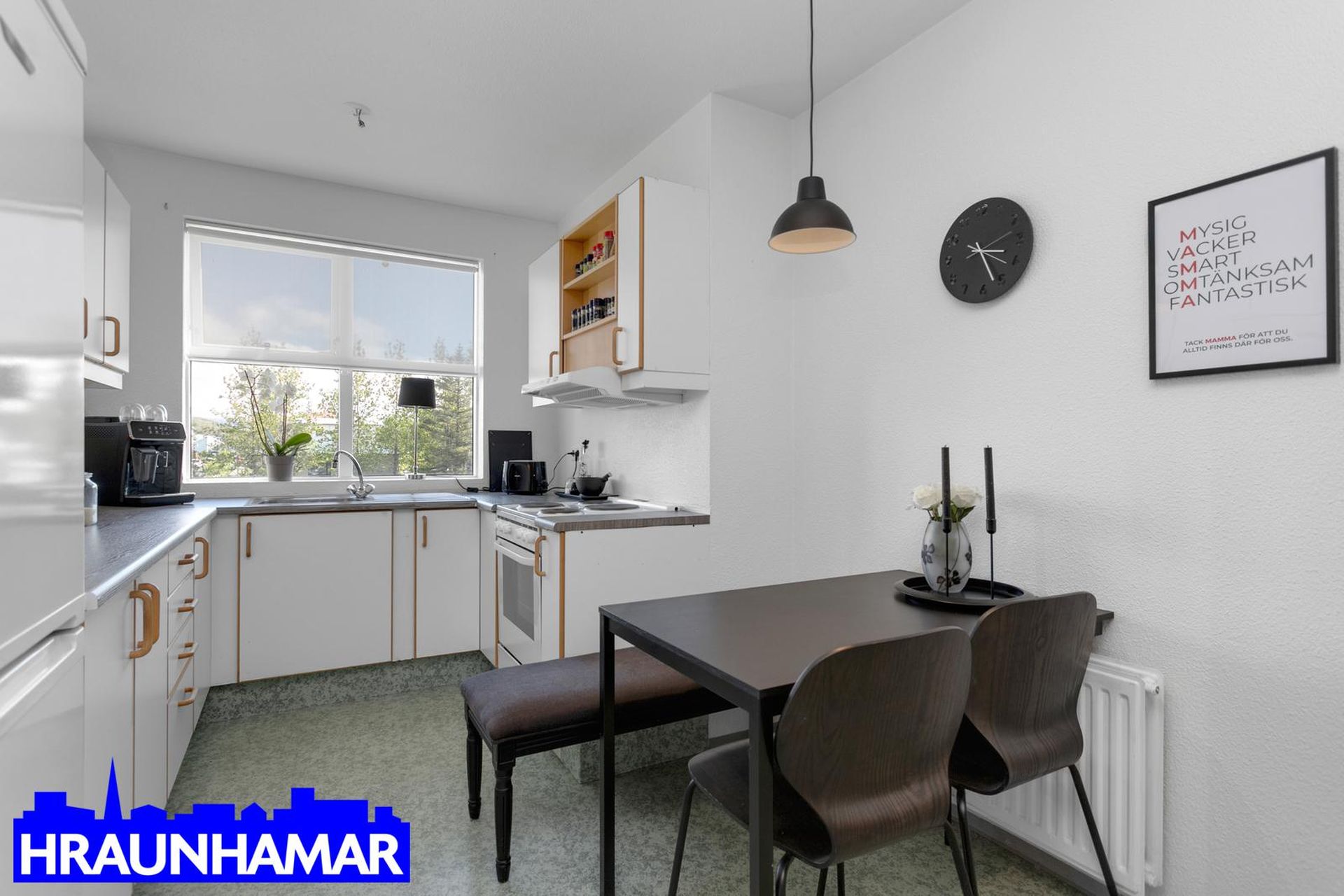 Suðurbraut 24, 220 Hafnarfjörður