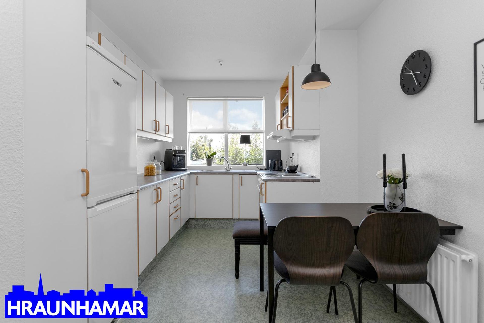 Suðurbraut 24, 220 Hafnarfjörður