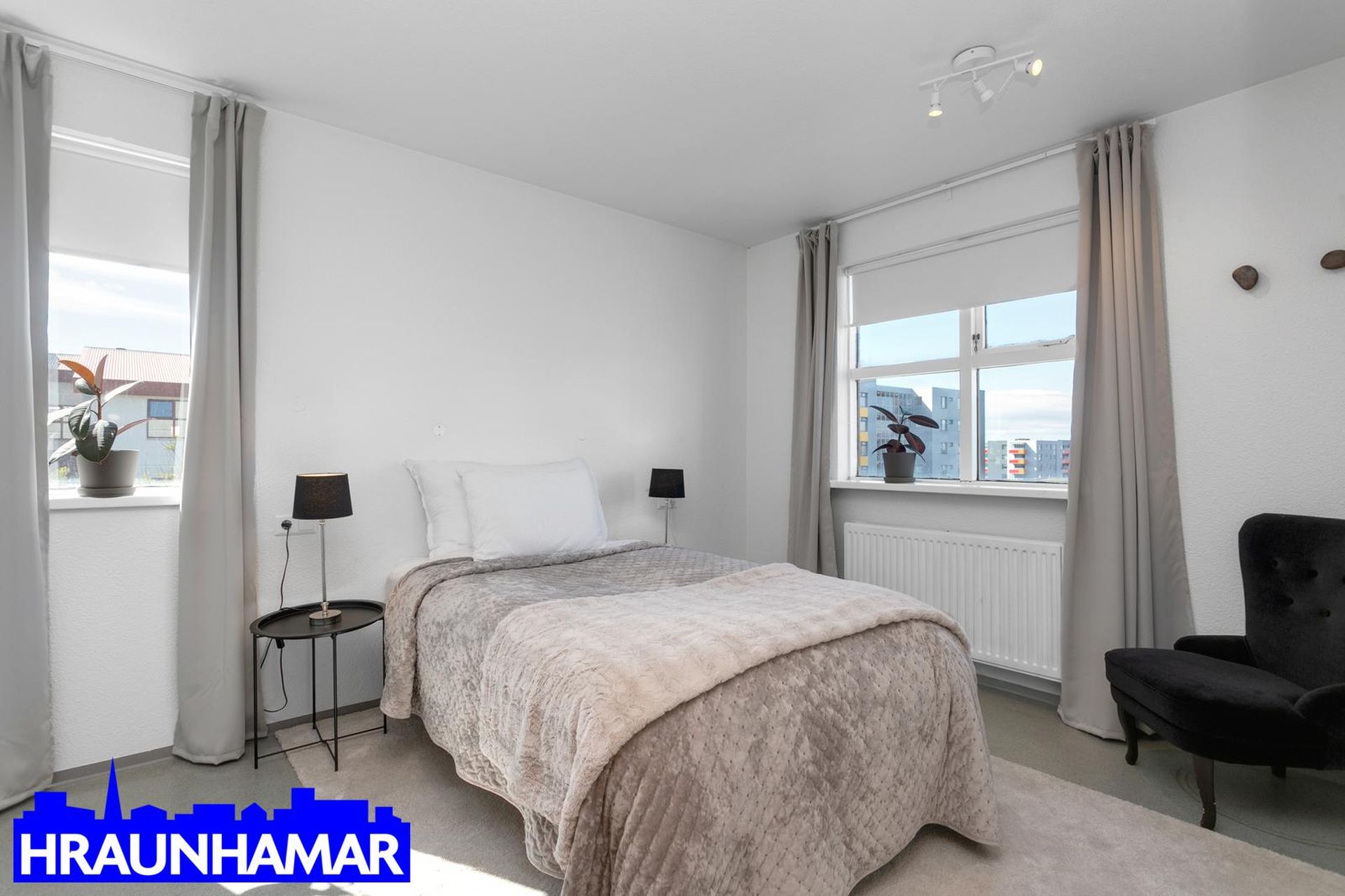 Suðurbraut 24, 220 Hafnarfjörður