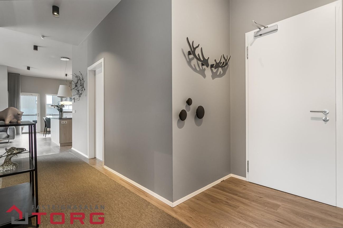 Smyrilshlíð 10 - 0410, 102 Reykjavík