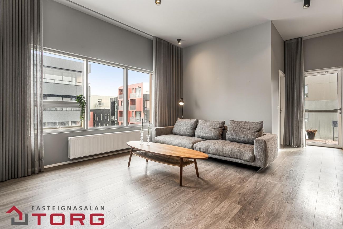 Smyrilshlíð 10 - 0410, 102 Reykjavík