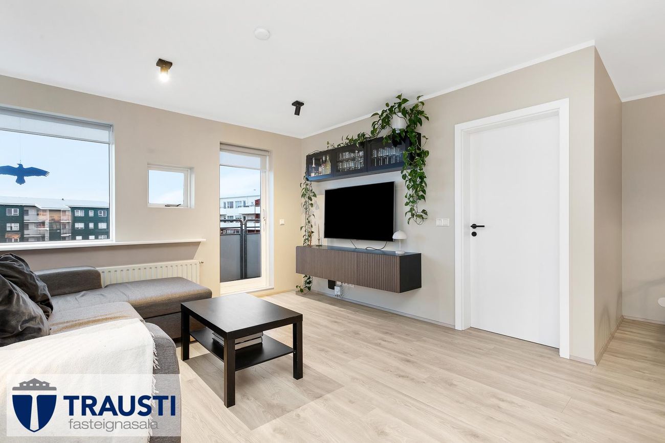 Laufrimi 24, 112 Reykjavík