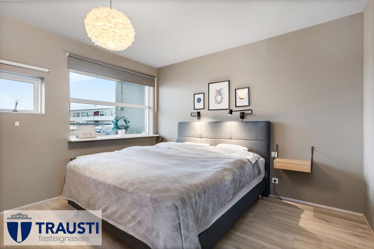 Laufrimi 24, 112 Reykjavík