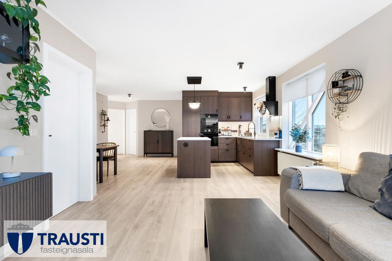 Laufrimi 24, 112 Reykjavík