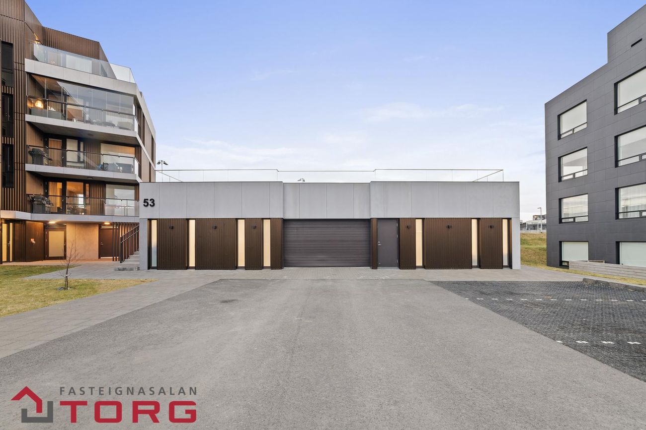 Holtsvegur 53 - 0302, 210 Garðabær