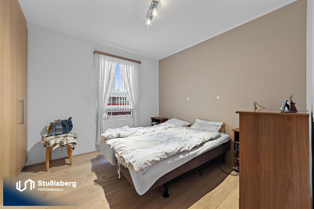 Pósthússtræti 3 - 0201, 230 Reykjanesbær