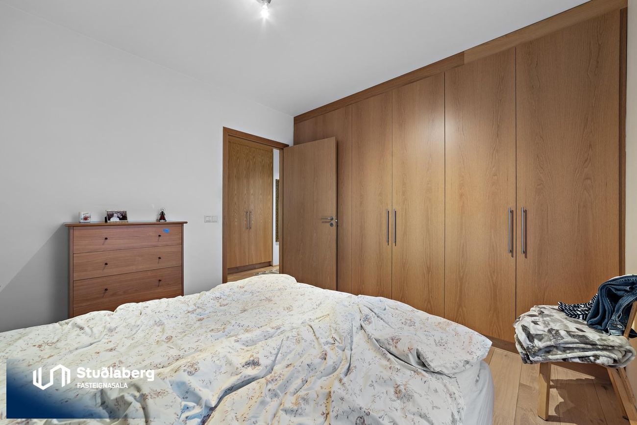 Pósthússtræti 3 - 0201, 230 Reykjanesbær