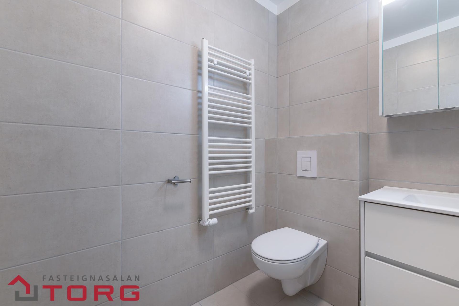 Ásbraut 11, 200 Kópavogur