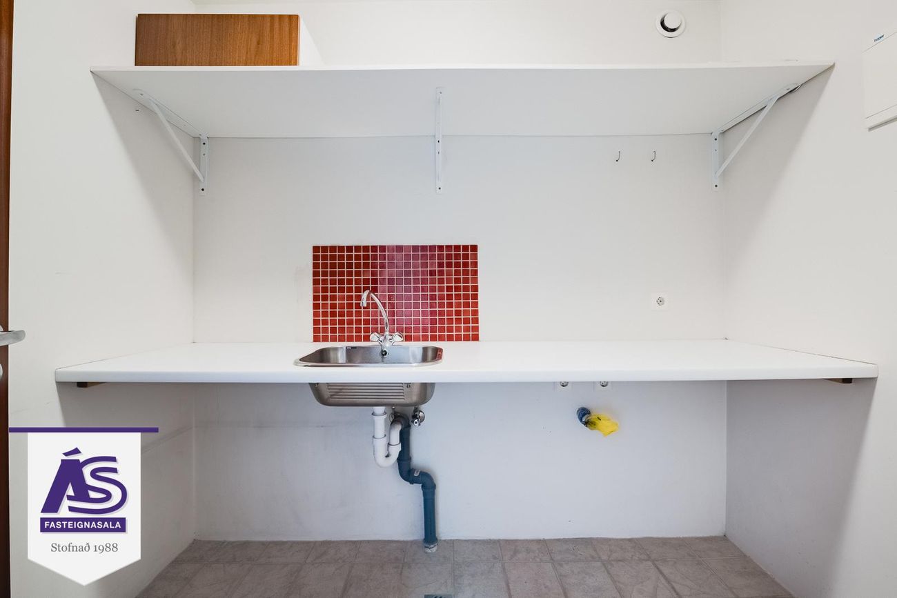 Þrastarás 18, 221 Hafnarfjörður