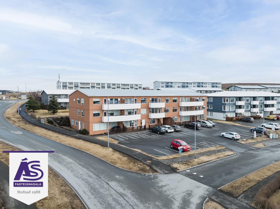 Þrastarás 18, 221 Hafnarfjörður