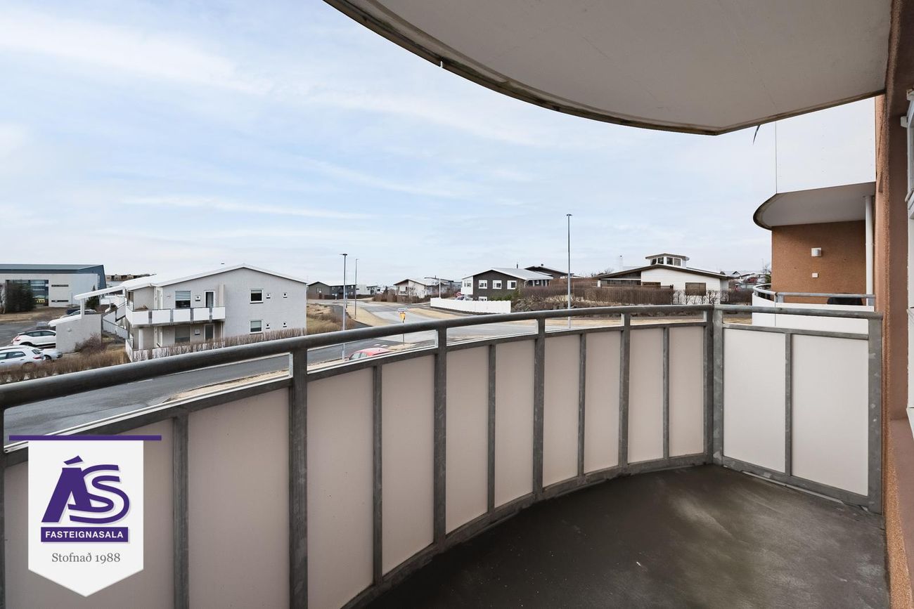 Þrastarás 18, 221 Hafnarfjörður