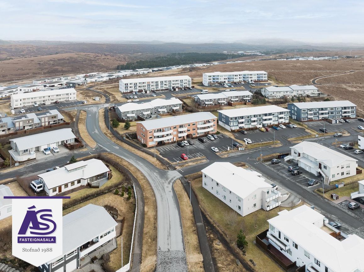 Þrastarás 18, 221 Hafnarfjörður