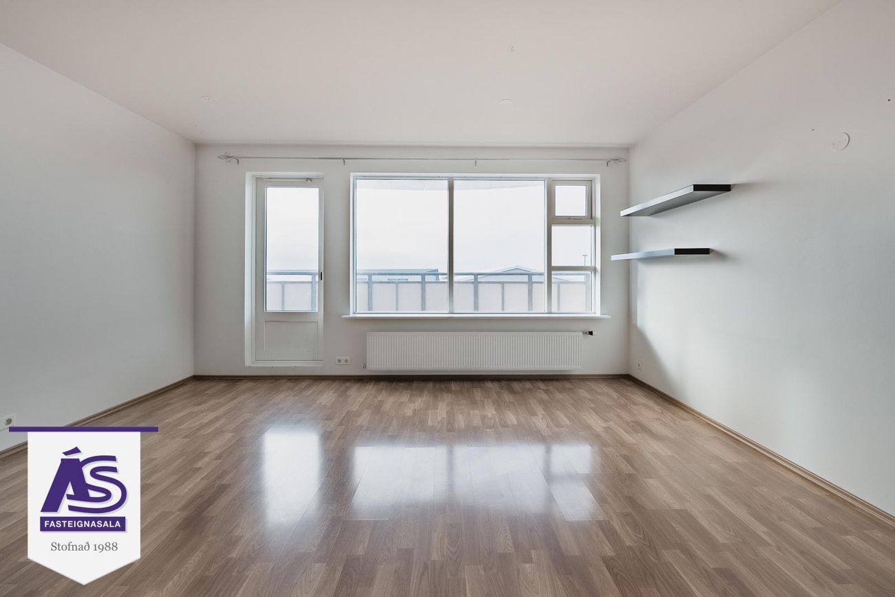 Þrastarás 18, 221 Hafnarfjörður