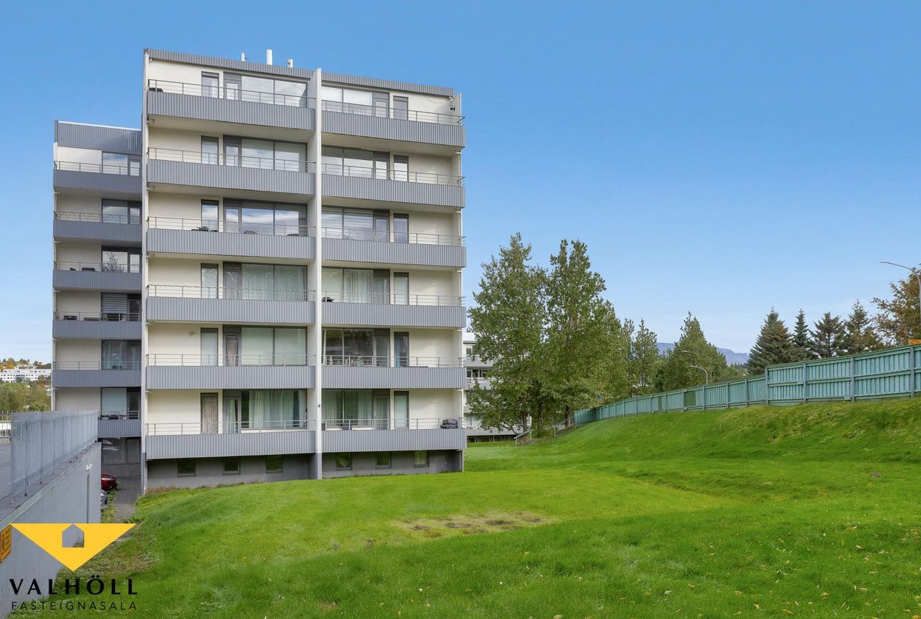 Furugrund 70, 200 Kópavogur