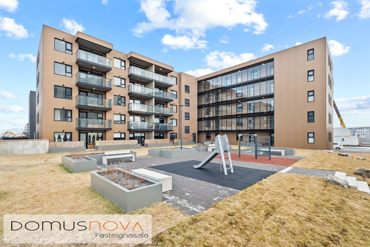 Þjóðbraut 3 - 0301, 300 Akranes