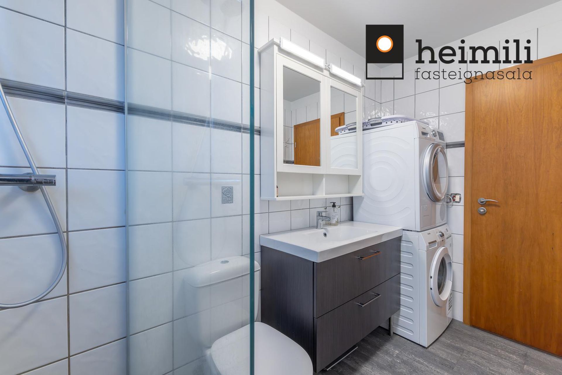Hraunbær 196, 110 Reykjavík