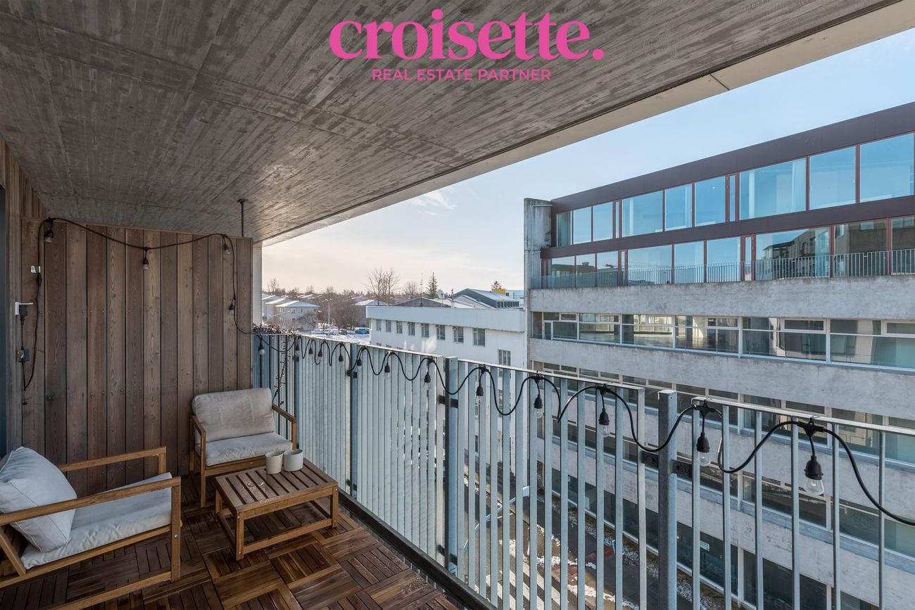 Stakkholt 2B, 105 Reykjavík