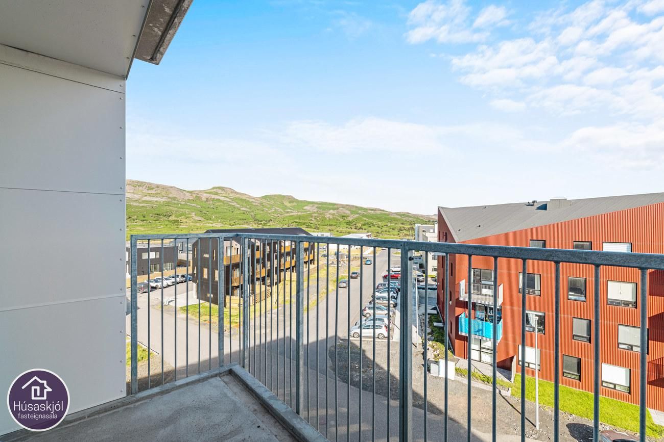 Rökkvatjörn 1, 113 Reykjavík