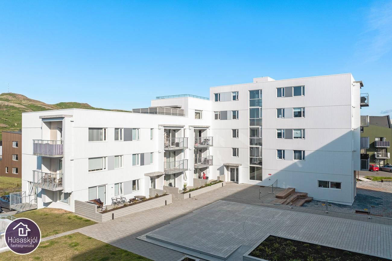 Rökkvatjörn 1, 113 Reykjavík