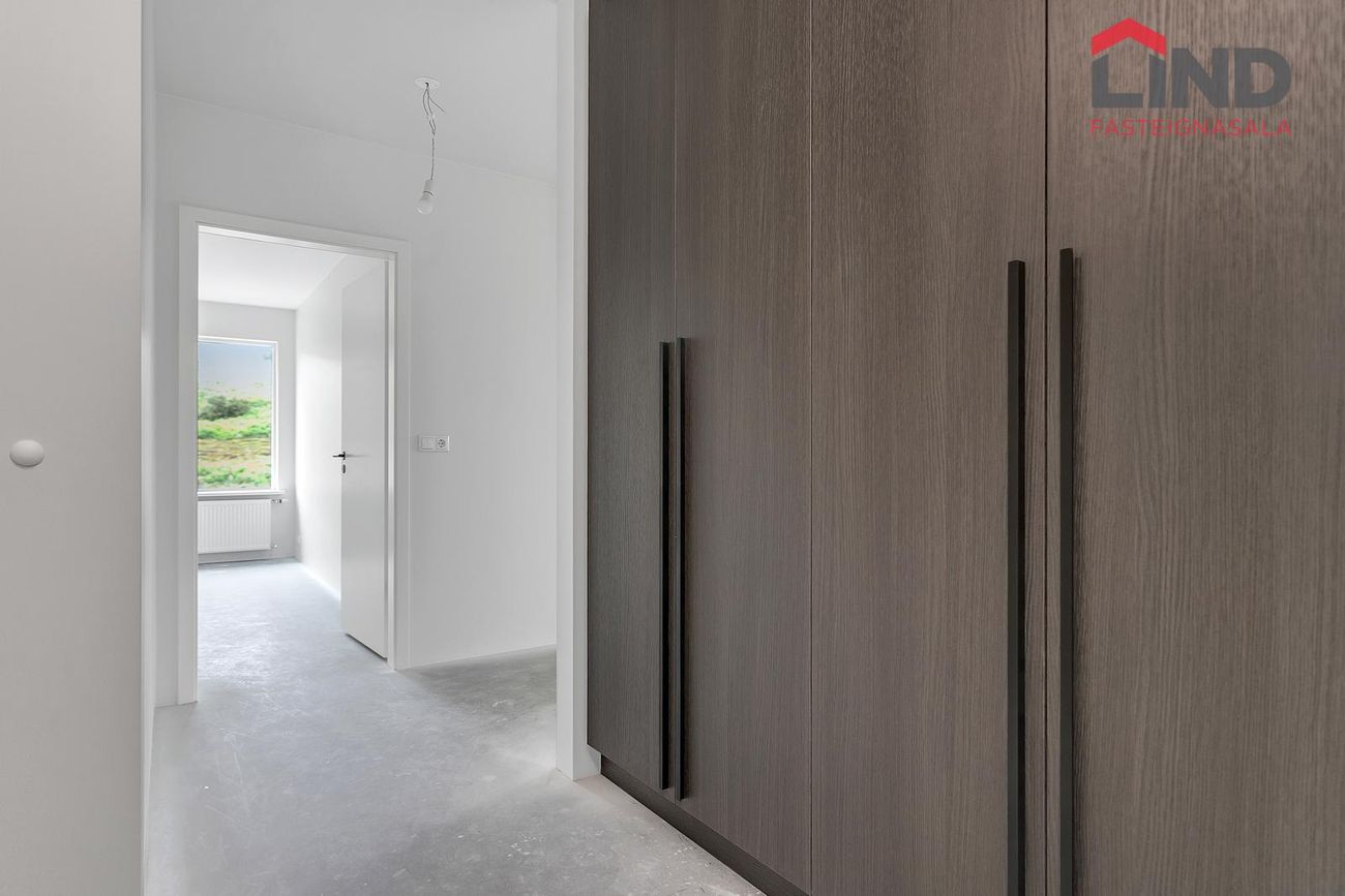Hringhamar 35, 221 Hafnarfjörður