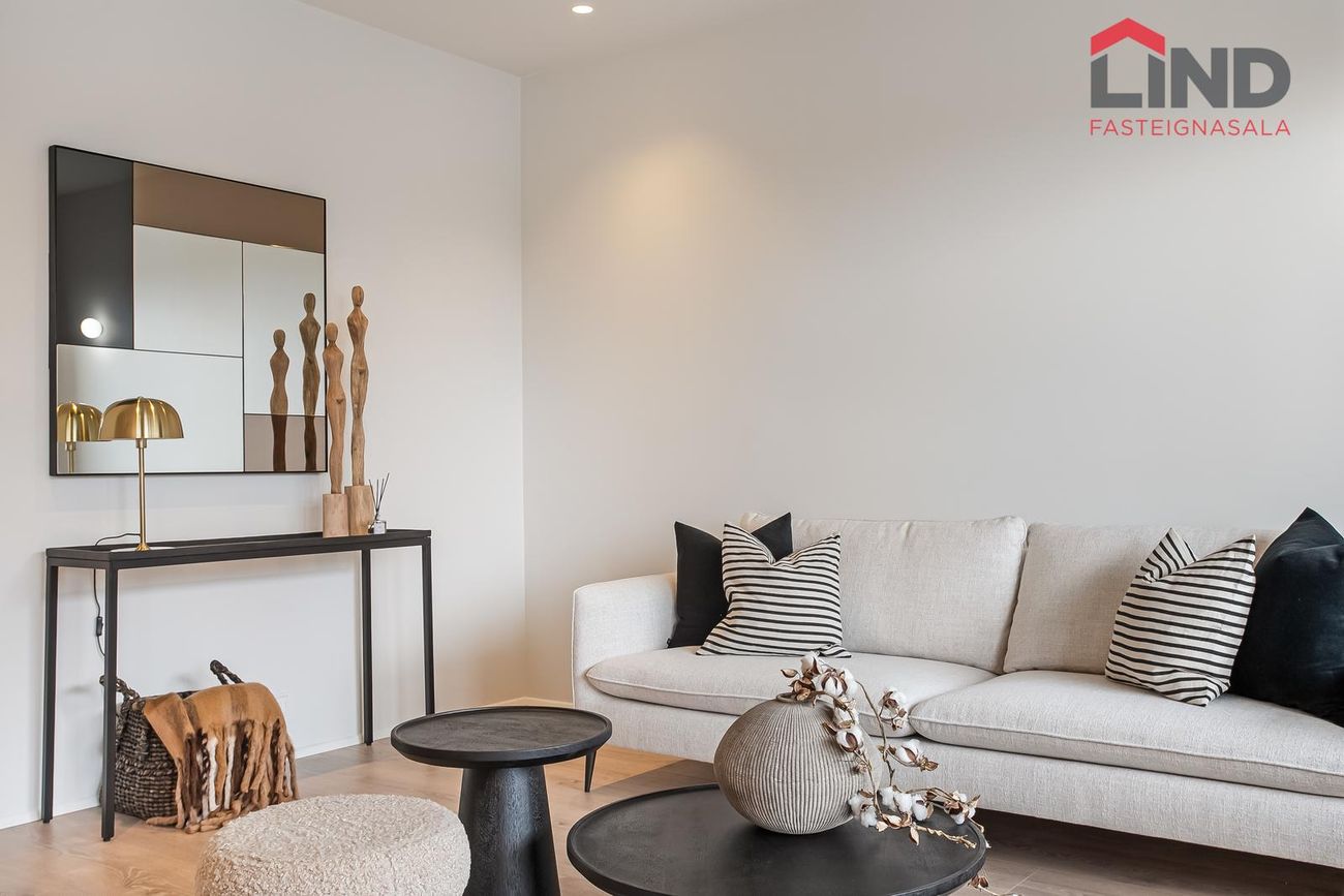 Áshamar 50 - 0405, 221 Hafnarfjörður