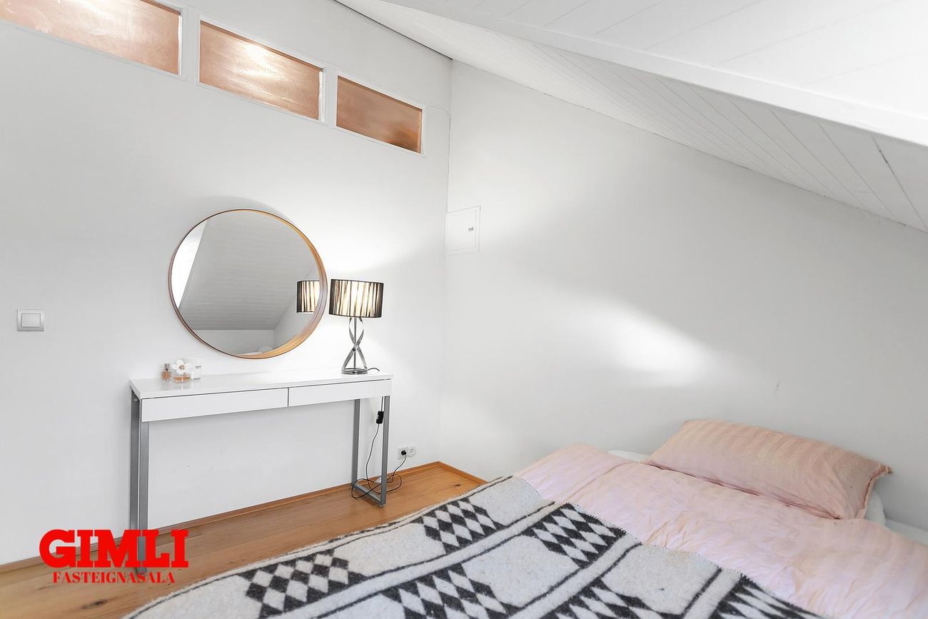 Bragagata 25, 101 Reykjavík