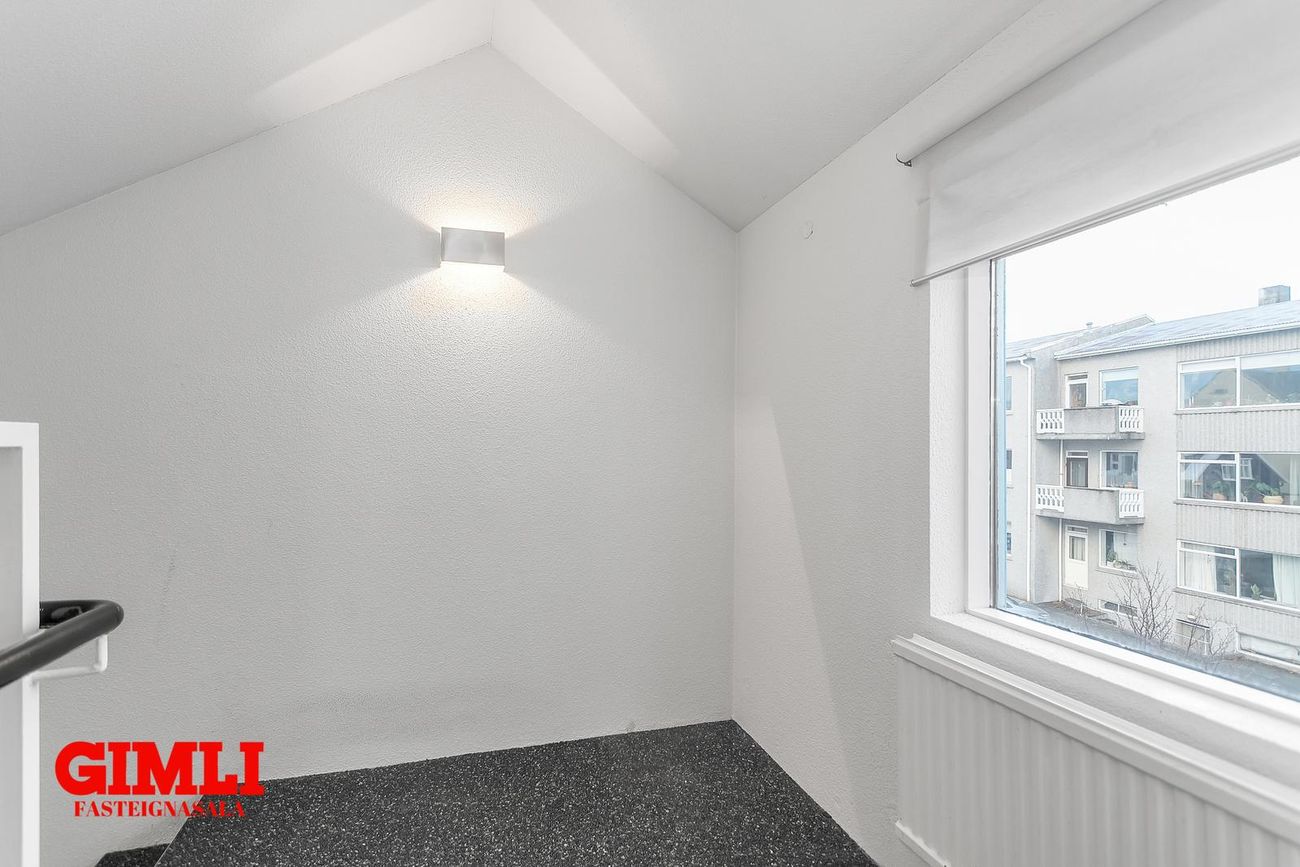 Bragagata 25, 101 Reykjavík