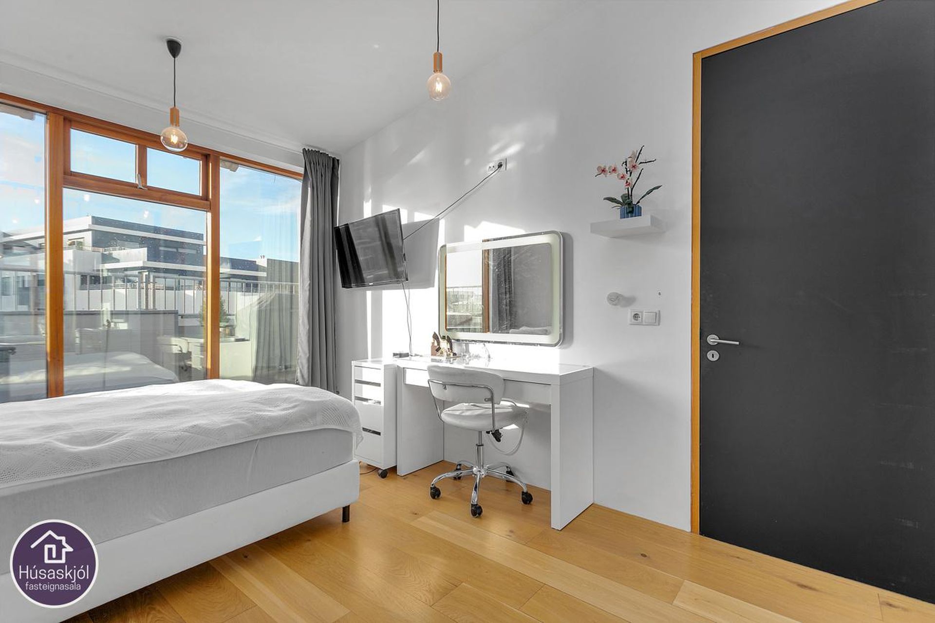 Skúlagata 32, 101 Reykjavík